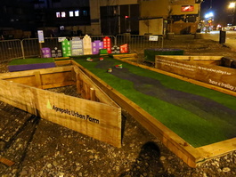One of the several mini golf holes scattered across the city