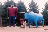 Paul Bunyan and his blue ox Babe