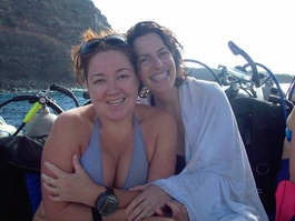 Angie and Lori relax after the dive