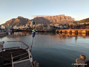 Sunrise from the Victoria & Alfred Hotel over the waterfront towards Table Mountain