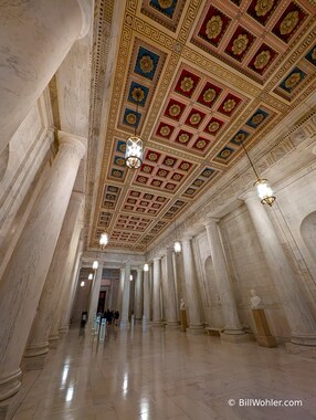 The Great Hall of the Supreme Court leading up to the Chamber