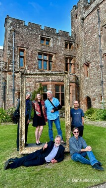 A picture frame in front of the Muncaster Castle (photo by Dan Heller)