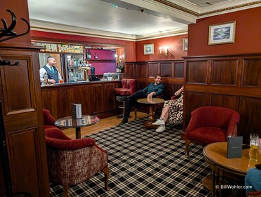 The bar in the Macdonald Leeming House, which sadly we did not have time to enjoy