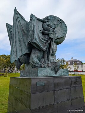 &Uacute;r &aacute;l&ouml;gum (Free from enchantment) by Einar J&oacute;nsson (1874-1954)