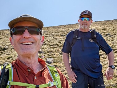 J&oacute;n and I descend