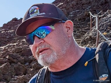 J&oacute;n S&aelig;varsson describes the Eldborg I Hnappadal that we're about to climb